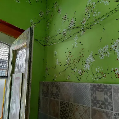 אכסניה Casa De Peregrinos La Concha Ii *