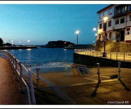 Casa De Peregrinos La Concha Ii Hostel Cudillero