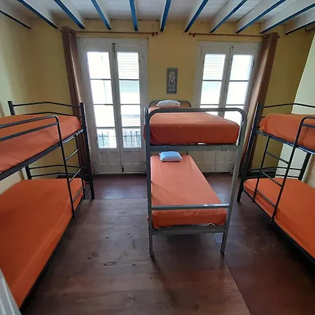 Casa De Peregrinos La Concha Ii Hostal Cudillero