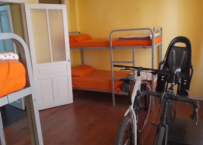 Hostal Casa De Peregrinos La Concha Ii