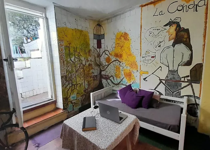 Casa De Peregrinos La Concha Ii Hostal